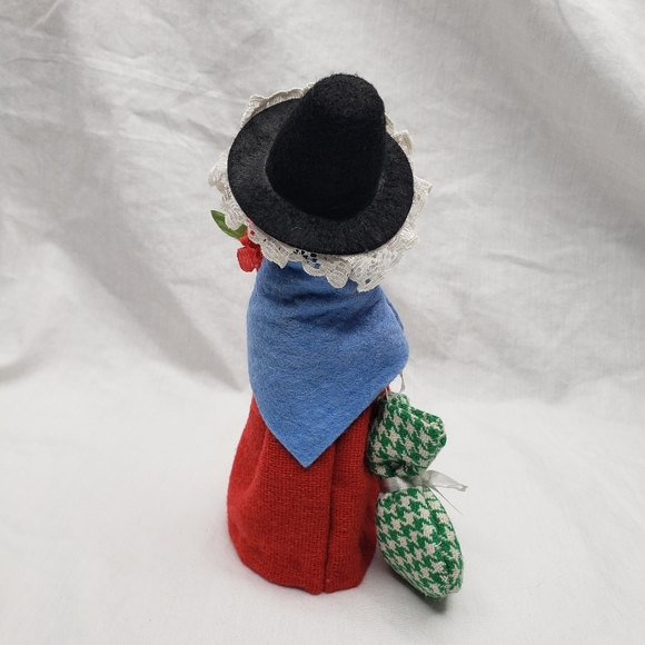 Two Vintage Welsh Wales Dolls British - Picture 7 of 10